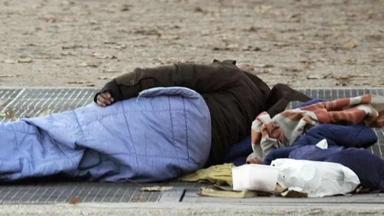 Logement d’urgence, mise à l’abri et lutte contre le sans-abrisme